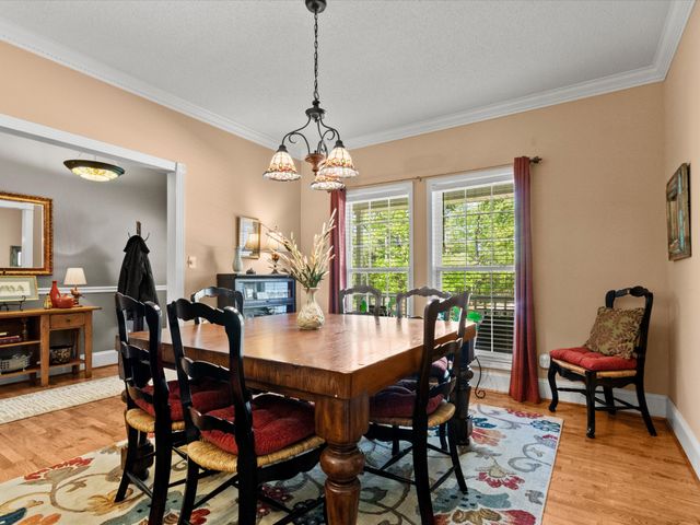 17515 Richter Rd, Rogersville, AL 35652