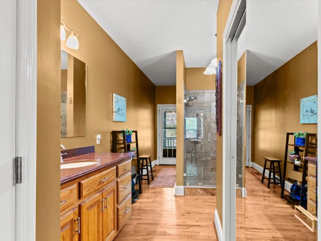 17515 Richter Rd, Rogersville, AL 35652