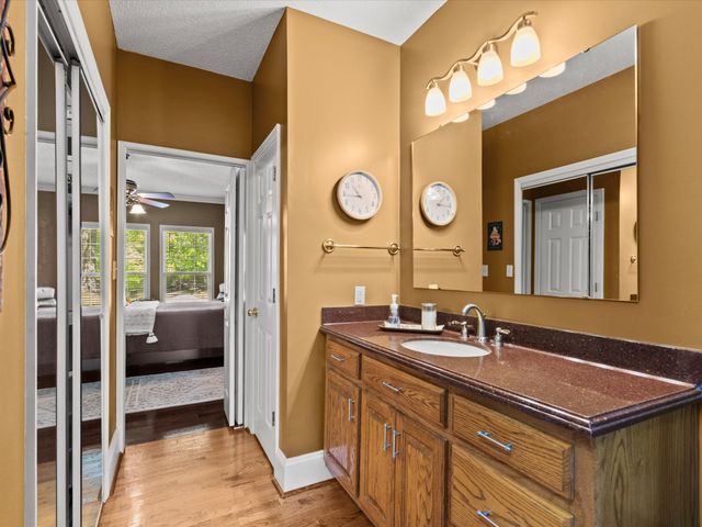 17515 Richter Rd, Rogersville, AL 35652