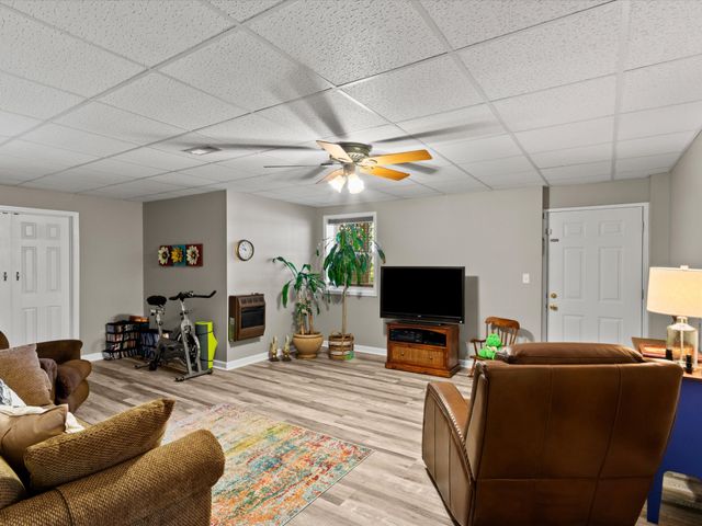 17515 Richter Rd, Rogersville, AL 35652