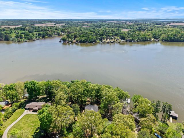 17515 Richter Rd, Rogersville, AL 35652