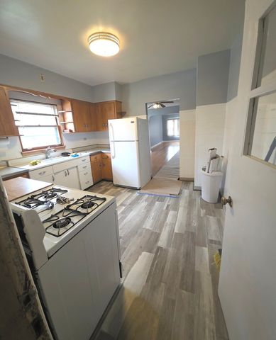 1218 N 18th Avenue, Melrose Park, IL 60160