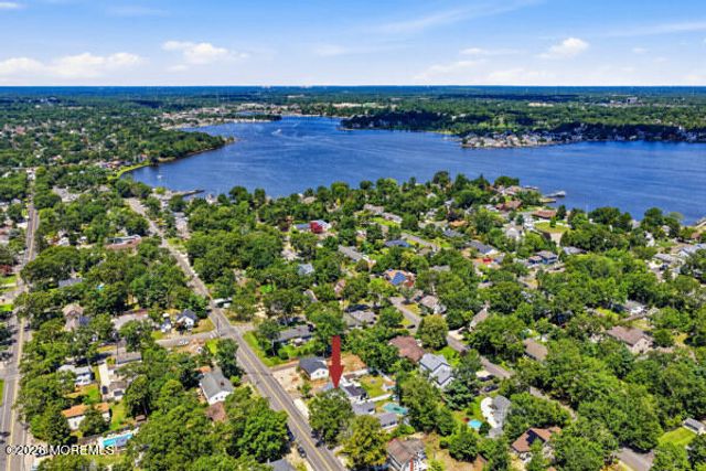 424 Prospect Avenue, Pine Beach, NJ 08741