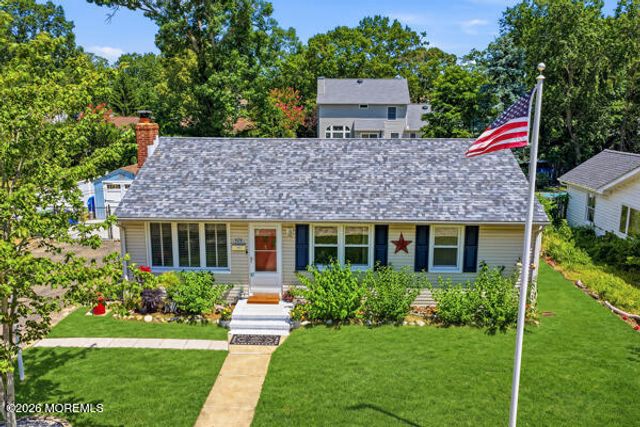 424 Prospect Avenue, Pine Beach, NJ 08741