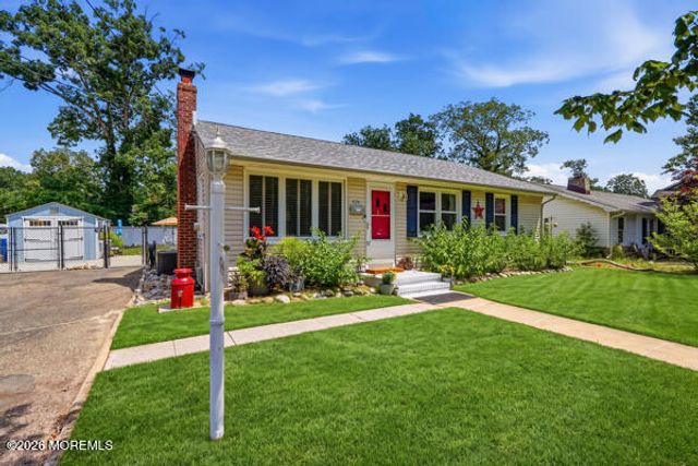 424 Prospect Avenue, Pine Beach, NJ 08741