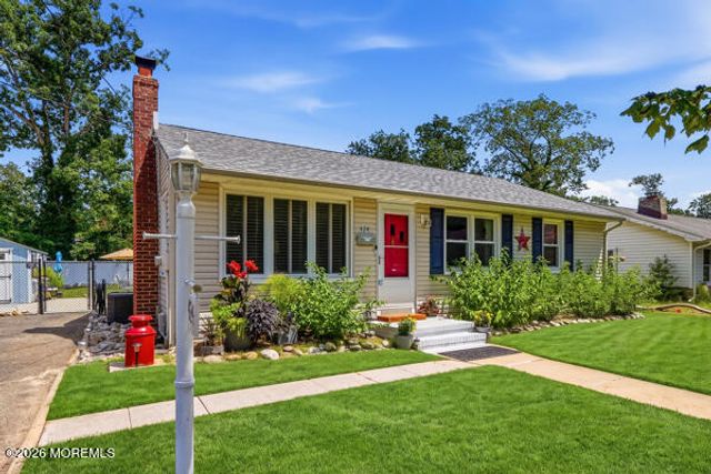 424 Prospect Avenue, Pine Beach, NJ 08741
