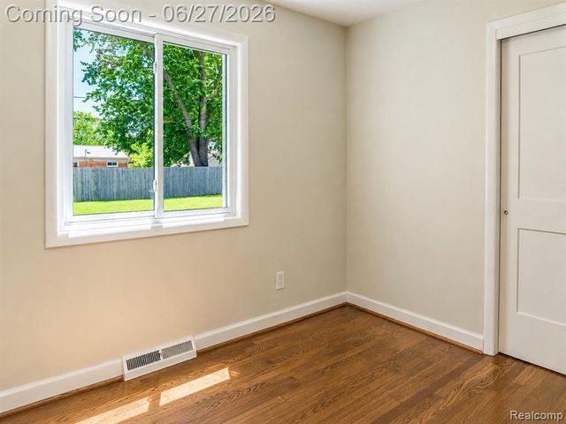 221 Reitman Court, Rochester Hills, MI 48307