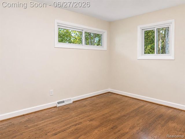 221 Reitman Court, Rochester Hills, MI 48307