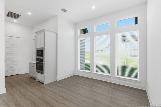 8911 Arroyo Grove, San Antonio, TX 78263