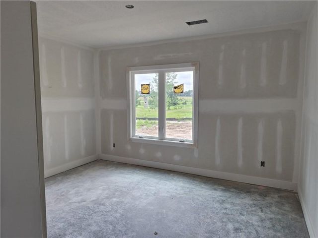 4410 Tee Box Drive, Basehor, KS 66007