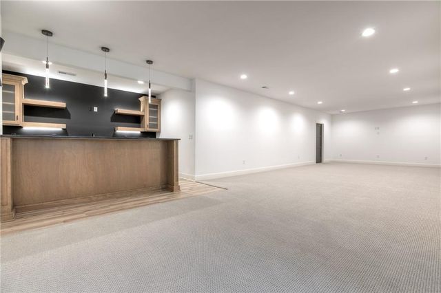 4410 Tee Box Drive, Basehor, KS 66007