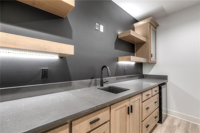 4410 Tee Box Drive, Basehor, KS 66007