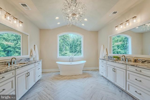 19016 BRIDLE BRANCH LN, Purcellville, VA 20132