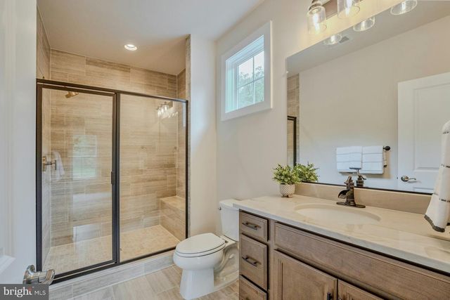 19016 BRIDLE BRANCH LN, Purcellville, VA 20132