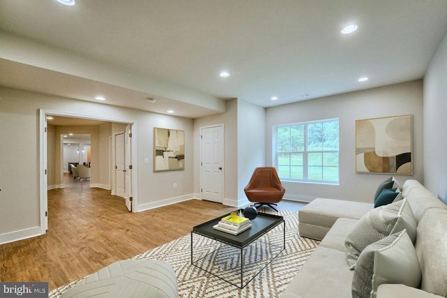 19016 BRIDLE BRANCH LN, Purcellville, VA 20132