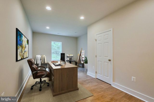 19016 BRIDLE BRANCH LN, Purcellville, VA 20132