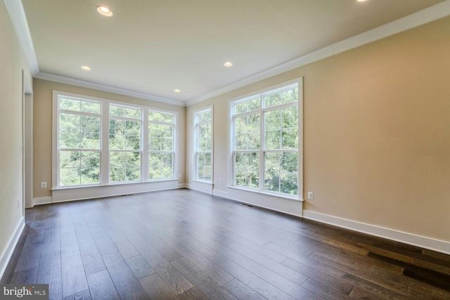 19016 BRIDLE BRANCH LN, Purcellville, VA 20132