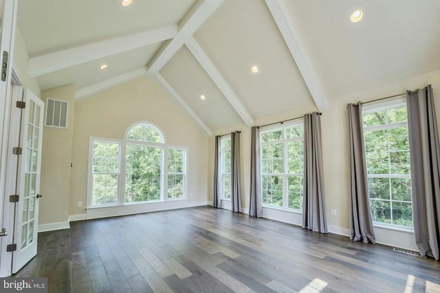 19016 BRIDLE BRANCH LN, Purcellville, VA 20132