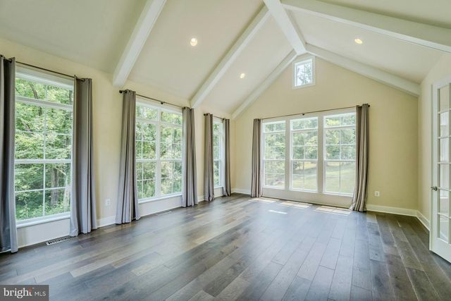 19016 BRIDLE BRANCH LN, Purcellville, VA 20132