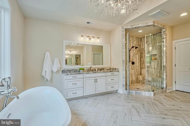 19016 BRIDLE BRANCH LN, Purcellville, VA 20132