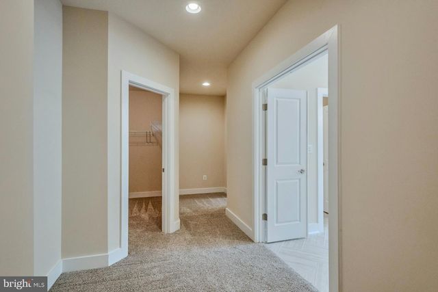 19016 BRIDLE BRANCH LN, Purcellville, VA 20132