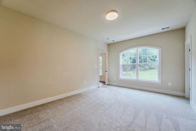 19016 BRIDLE BRANCH LN, Purcellville, VA 20132