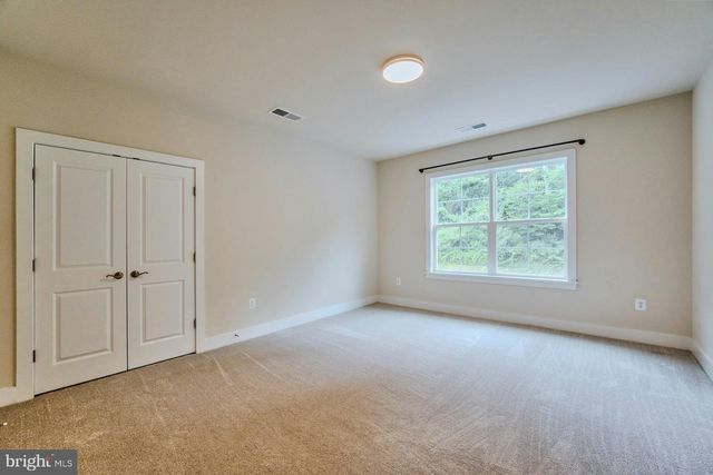 19016 BRIDLE BRANCH LN, Purcellville, VA 20132