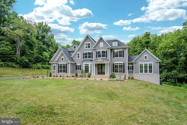 19016 BRIDLE BRANCH LN, Purcellville, VA 20132