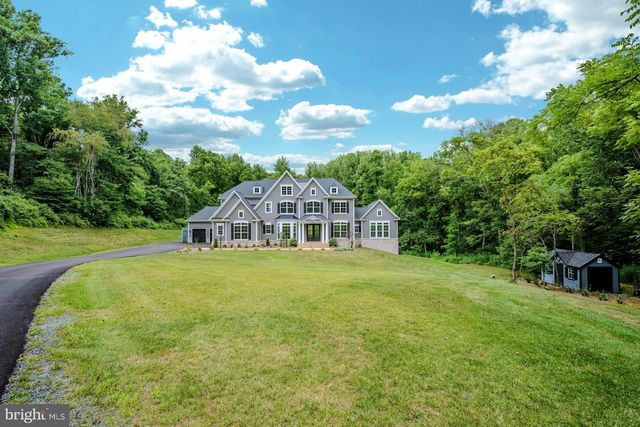 19016 BRIDLE BRANCH LN, Purcellville, VA 20132