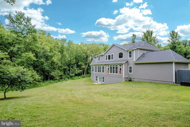 19016 BRIDLE BRANCH LN, Purcellville, VA 20132