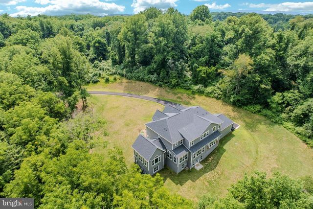 19016 BRIDLE BRANCH LN, Purcellville, VA 20132