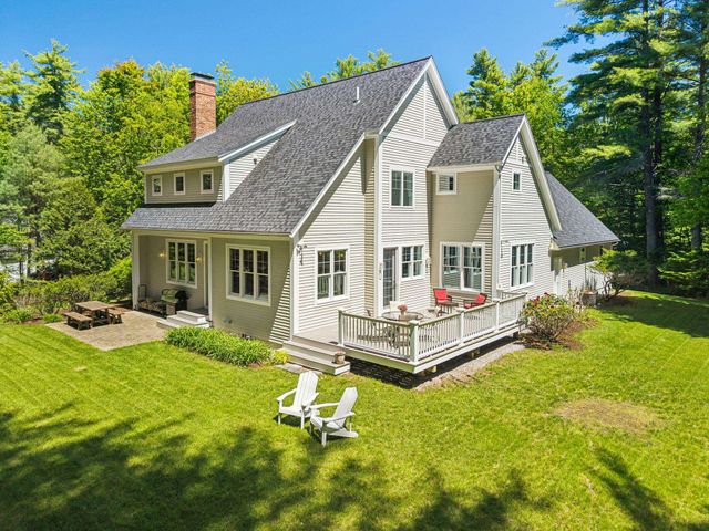 73 Pipers Point Lane, Alton, NH 03809