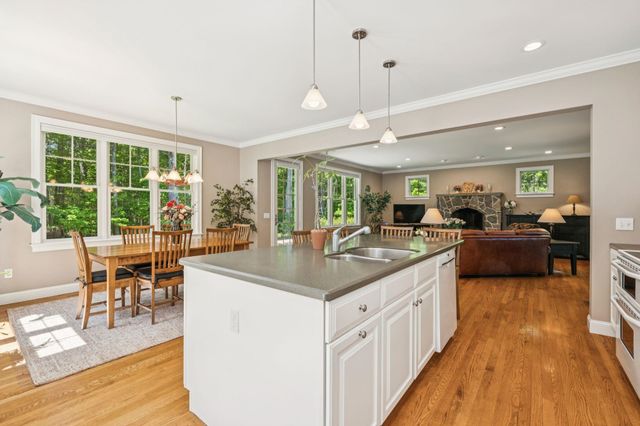 73 Pipers Point Lane, Alton, NH 03809