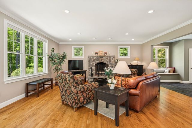 73 Pipers Point Lane, Alton, NH 03809