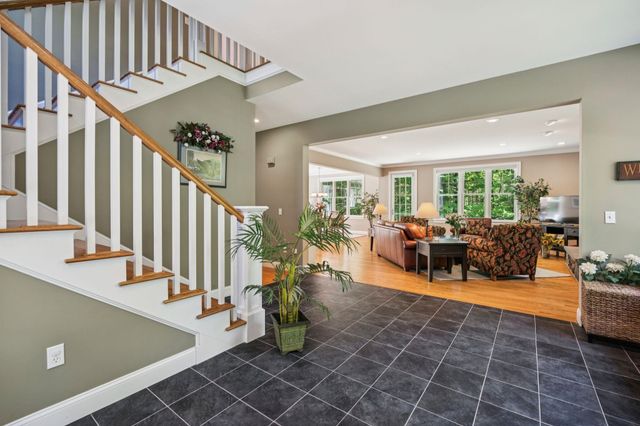 73 Pipers Point Lane, Alton, NH 03809