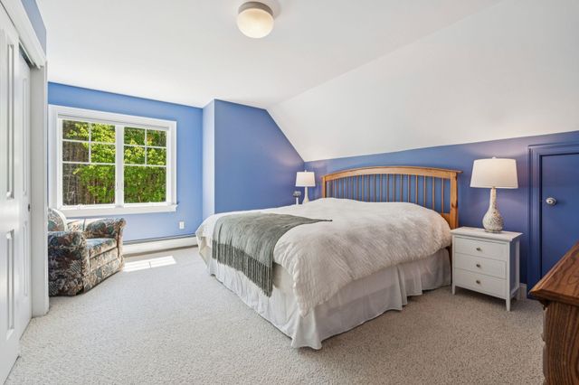 73 Pipers Point Lane, Alton, NH 03809