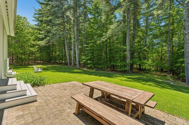 73 Pipers Point Lane, Alton, NH 03809