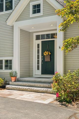 73 Pipers Point Lane, Alton, NH 03809
