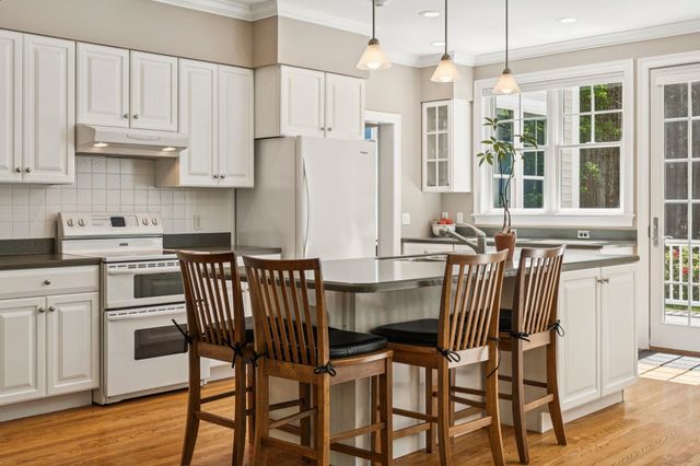 73 Pipers Point Lane, Alton, NH 03809