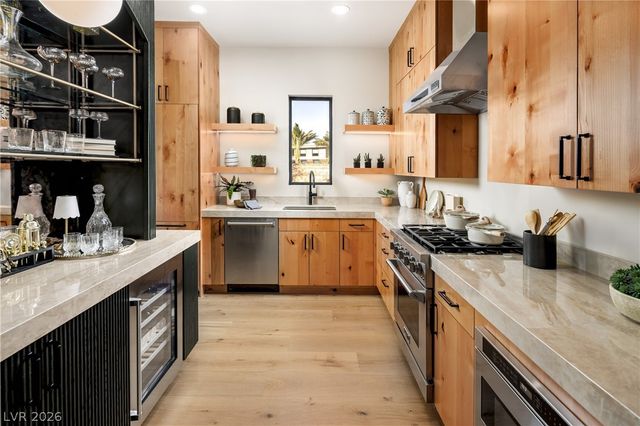 8595 Stange Avenue, Las Vegas, NV 89129