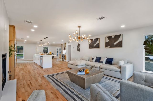 11115 Scotsmeadow Drive, Dallas, TX 75218