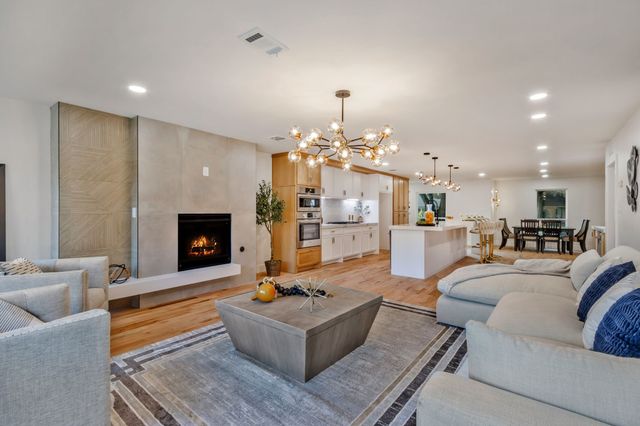 11115 Scotsmeadow Drive, Dallas, TX 75218