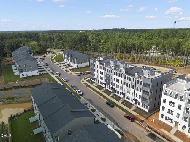 10559 Pleasant Branch Drive Unit 201, Raleigh, NC 27614