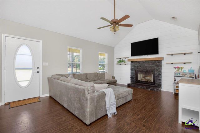 109 Pioneer Trail, Warner Robins, GA 31088