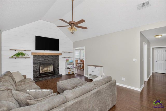 109 Pioneer Trail, Warner Robins, GA 31088