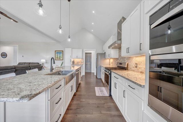 479 Constitution BLVD, Wirtz, VA 24184