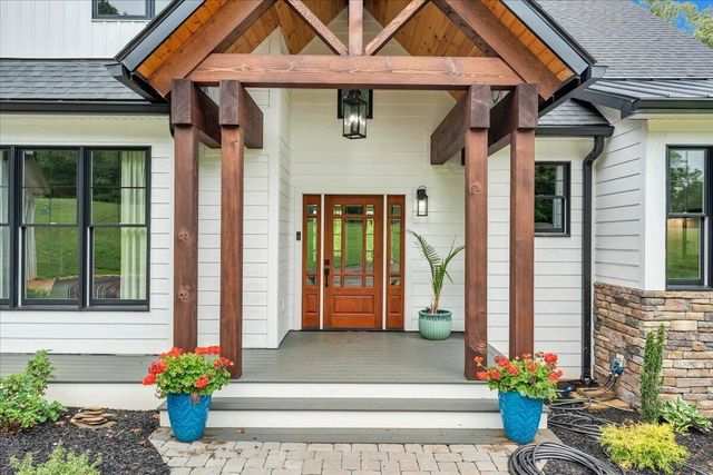 479 Constitution BLVD, Wirtz, VA 24184