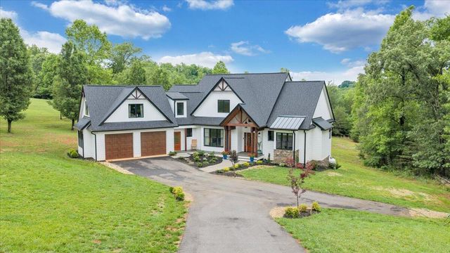 479 Constitution BLVD, Wirtz, VA 24184