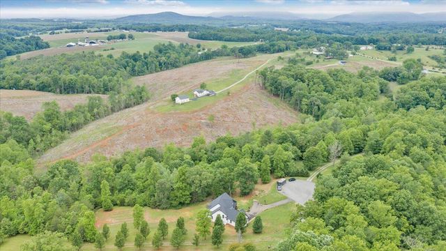 479 Constitution BLVD, Wirtz, VA 24184