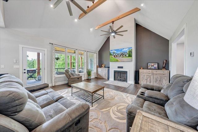 479 Constitution BLVD, Wirtz, VA 24184